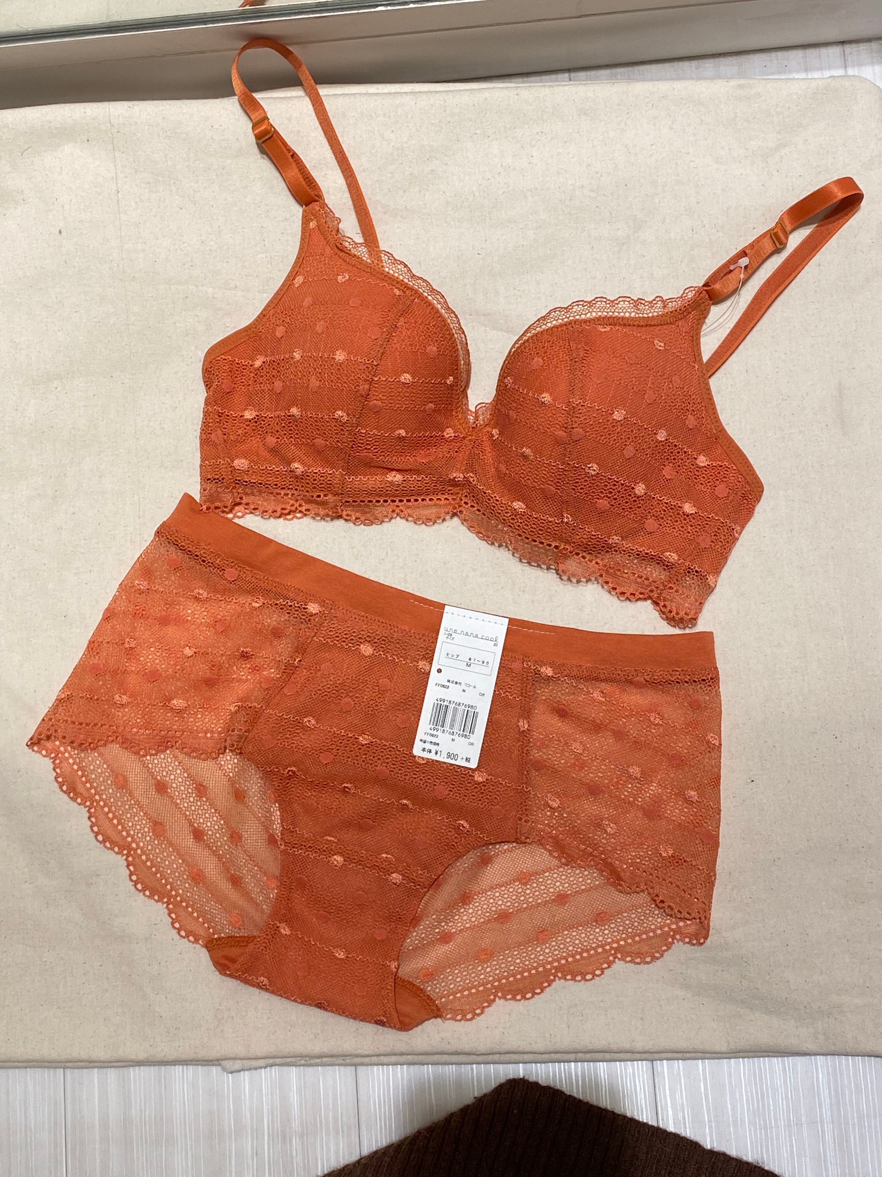 new カラー☆ポルカドット☆｜une nana cool commune